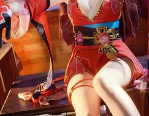 万圣节定制风暴，焖焖碳又带着作品降临！