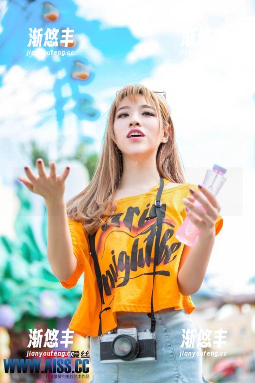 爱丝 - 修女索菲的图包来啦，下载后再也不怕没范儿！