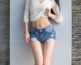 爱蜜社 – 在线热议：温心怡和服怎会这么好看，美图已上线，你准备好没？