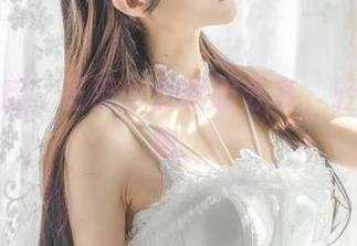 某个午后，王羽杉的制服分享，轻松又有趣。