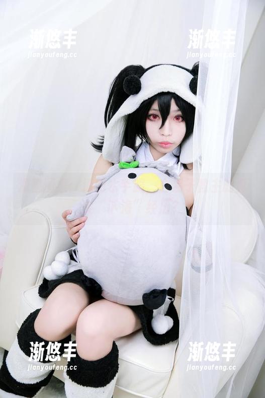 滑稽图集：透明水手服，白易子教主的真实“下海”经历？