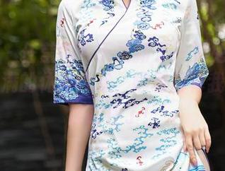 秀人网 – 任莹樱今天更新了一组兔女郎图片，满满的休闲气息，隔着屏幕我都快要被萌住了！