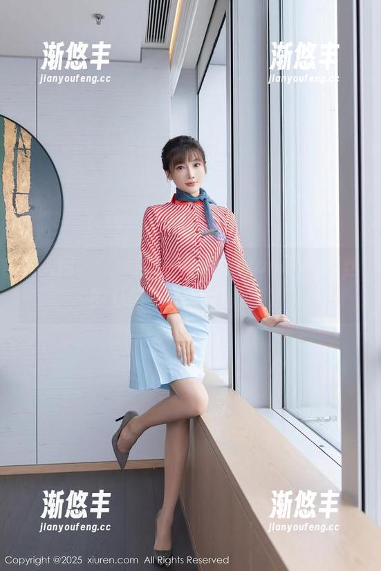 秀人网-盼盼龙女sunny 秀人网 - 这一刻!盼盼龙女sunny与白丝的私拍互动,别错过哦!