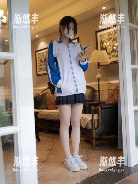 紧急企划 - 哇，林书辞御姐美照，原图下载下来，真想试试这样的气场。