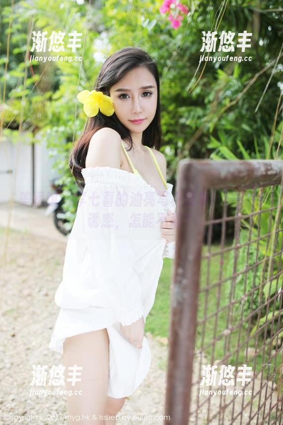 美媛馆 - 李七喜的油亮写真图集：光滑的诱惑，怎能不爱？