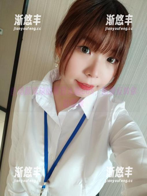 自闭颜球球的夏日大胆cos，图册反转你的想象