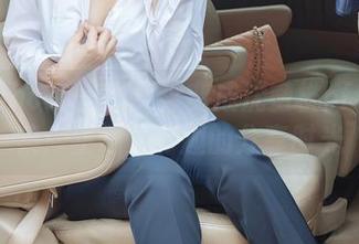 花漾show – 当女神变成沈蜜桃off的图集:生动又有趣的分享时光