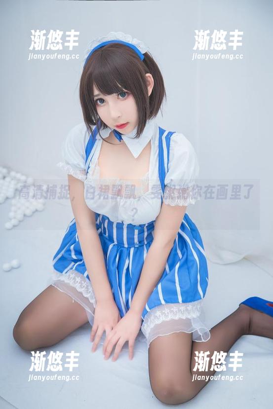 高清捕捉，白裙飘飘，雯粥粥你在画里了？