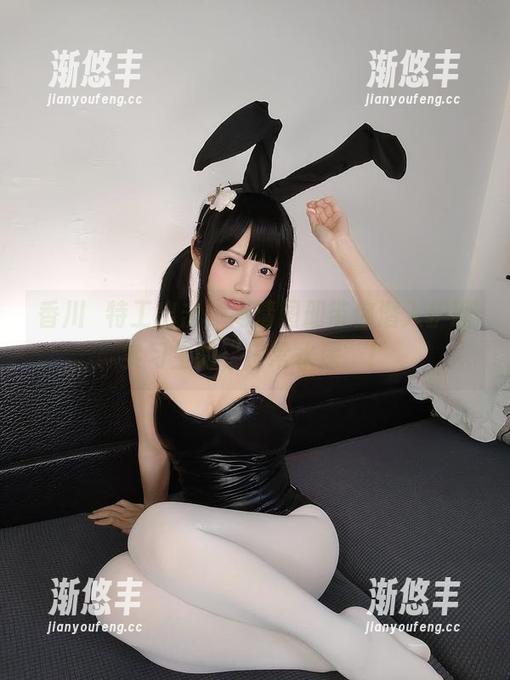 香川澪特工出击，高清图册带你潜入护理实习生的“日常水深”！